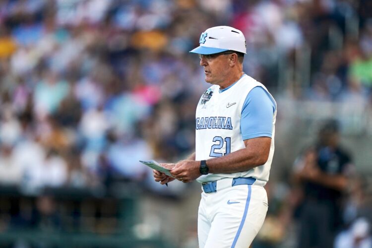 UNC meets surging Sooners in CWS finals